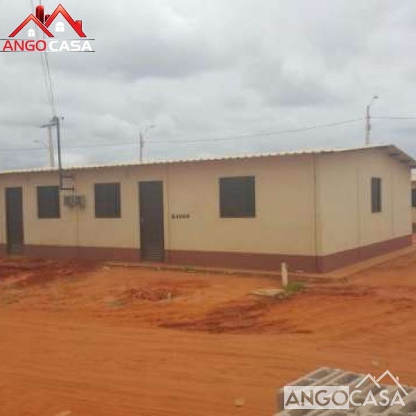 Vivenda V3 em Zango Angocasa